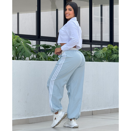 PANTALÓN TOKIO. AZUL BABY