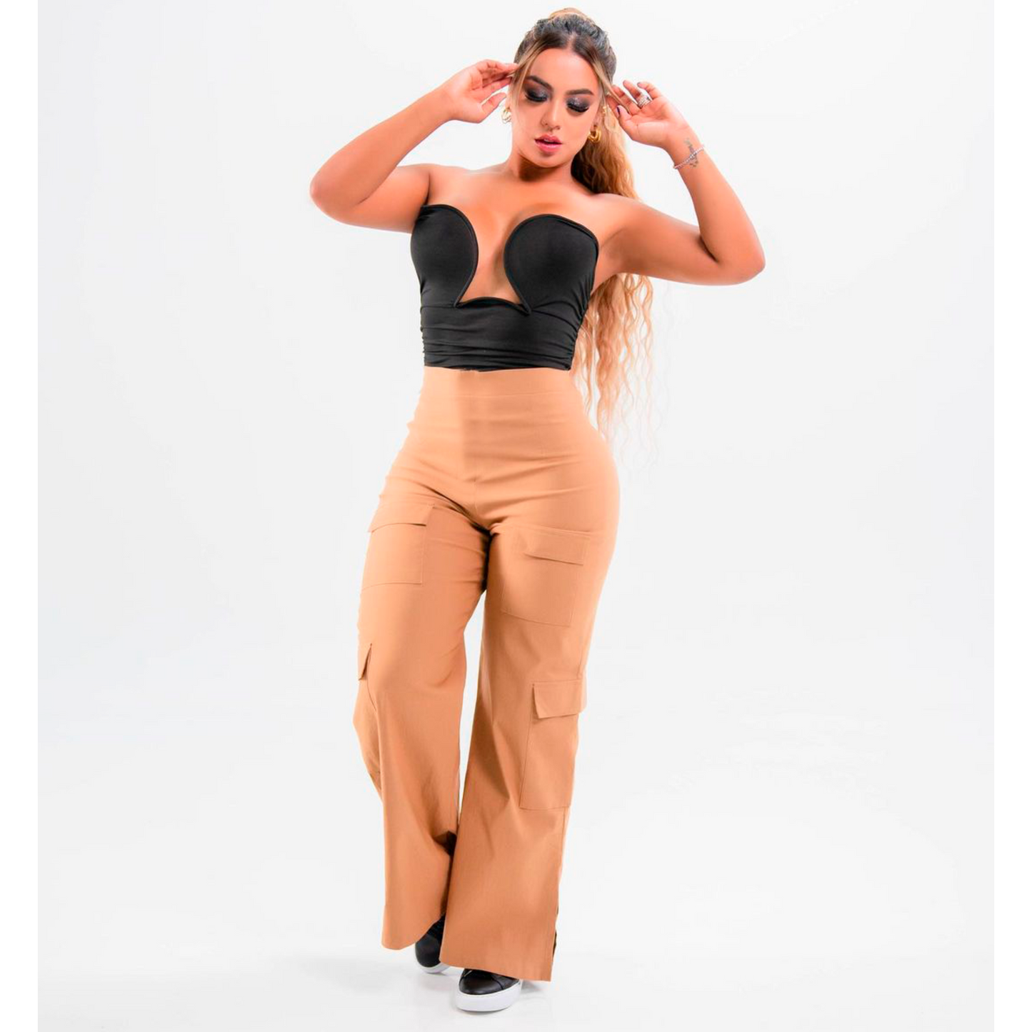 PANTALÓN MILÁN. TONO BEIGE.