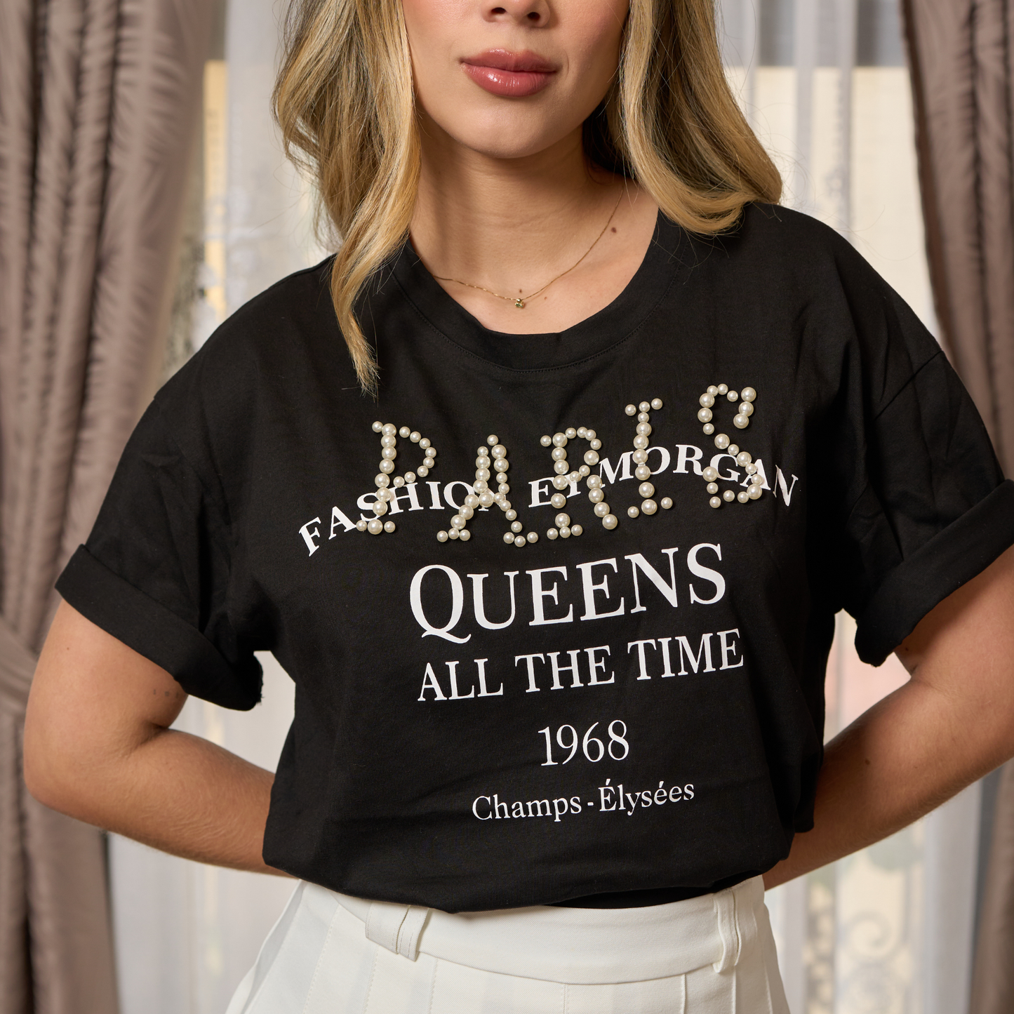 CAMISETA PARIS. TONO NEGRO