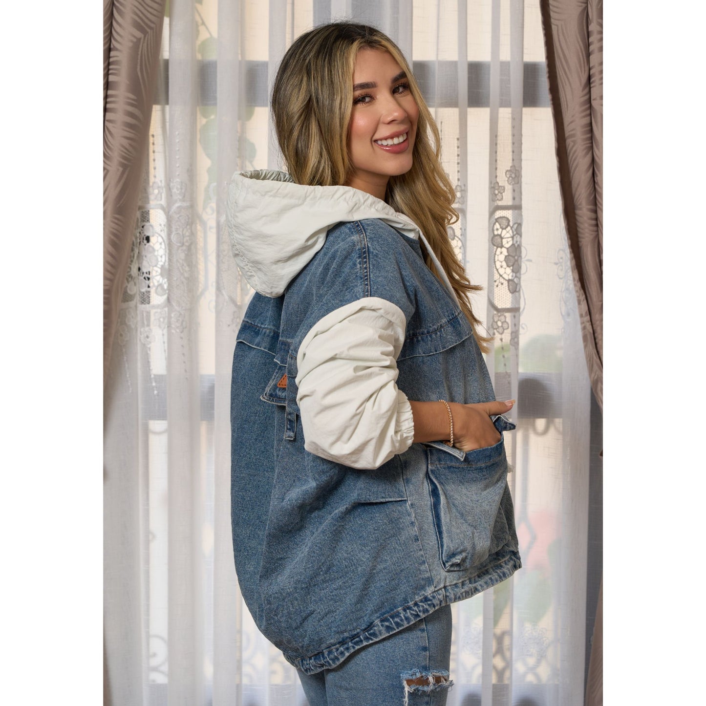 CHAQUETA BOSTON. TONO AZUL.