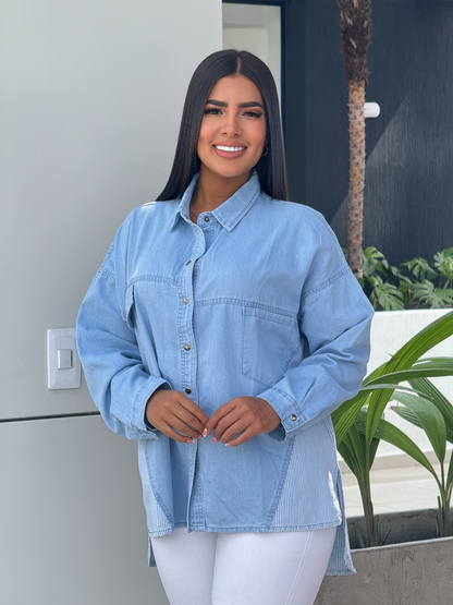 CAMISA DENVER. TONO AZUL